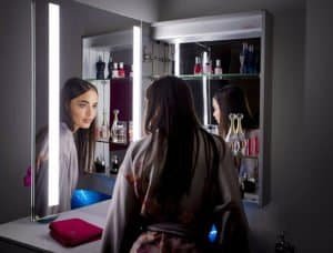 Espelheira com LED Iluminado para Banheiro