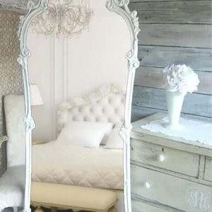 Espelho com Moldura Provençal Grande