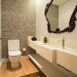 Espelho com Moldura Provençal