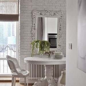 Espelho com Moldura Provençal