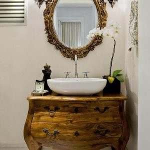 Espelho com Moldura Provençal