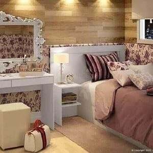 Espelho com Moldura Provençal