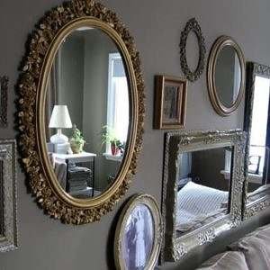 Espelho antigo de madeira