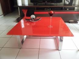 Mesa de Centro com Vidro Vermelho