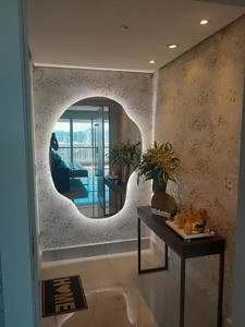espelho organico irregular com led para hall de elevador