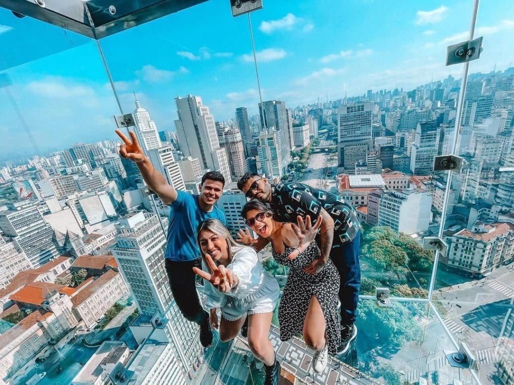 Sampa Sky Mirante Plataforma de vidro em São Paulo