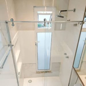 Box de Vidro para Banheiro modelo Elegance Tubo Oblongo Cromado