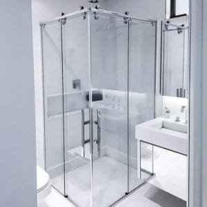 Box de vidro para o banheiro modelo Encanto cromado aparente