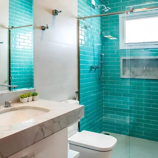 Box de vidro para o banheiro modelo Quadratto cromado inox polido ou escovado roldana aparente