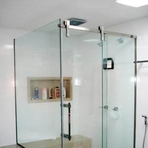 Box de vidro para o banheiro modelo Square cromado inox polido ou escovado roldana aparente