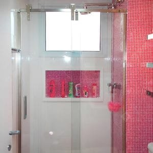 Box de vidro para o banheiro modelo Square cromado inox polido ou escovado roldana aparente