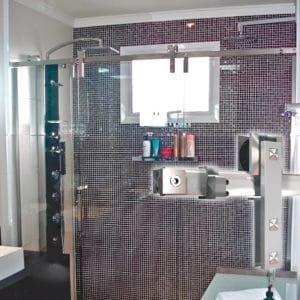 Box de vidro para o banheiro modelo Square cromado inox polido ou escovado roldana aparente