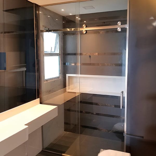 Box de Vidro para Banheiro modelo Esfera inox polido cromado