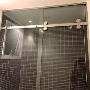 Box de Vidro para Banheiro modelo Esfera inox polido cromado