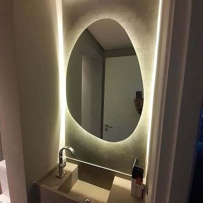 Espelho Organico para banheiro com iluminação